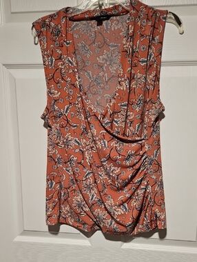 41 Hawthorn Rust Floral Draped V-Neck Camisole